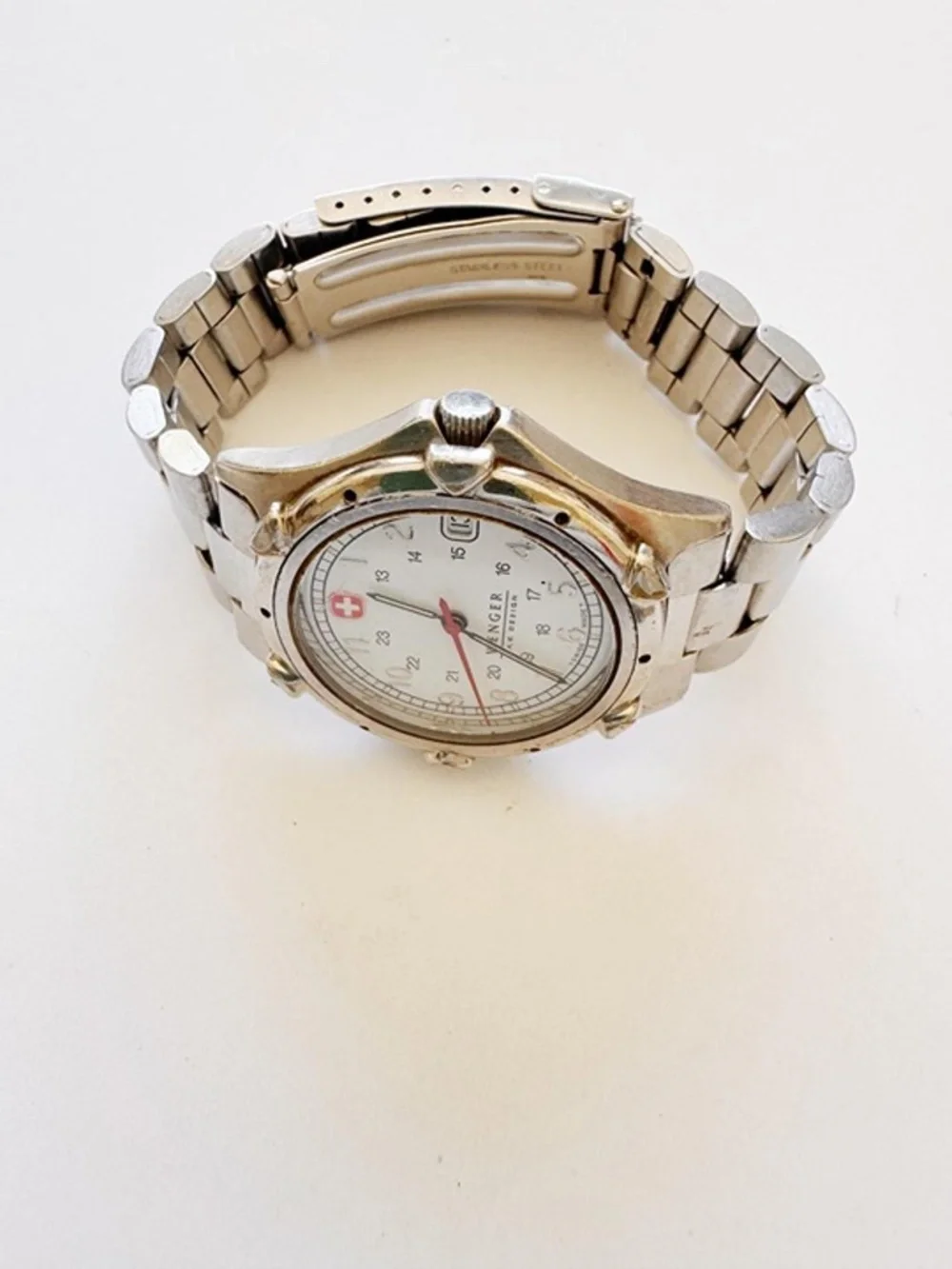 Wenger Swiss Military SAK Design Watch, White Dial, Two-Tone Steel, 34mm Running
